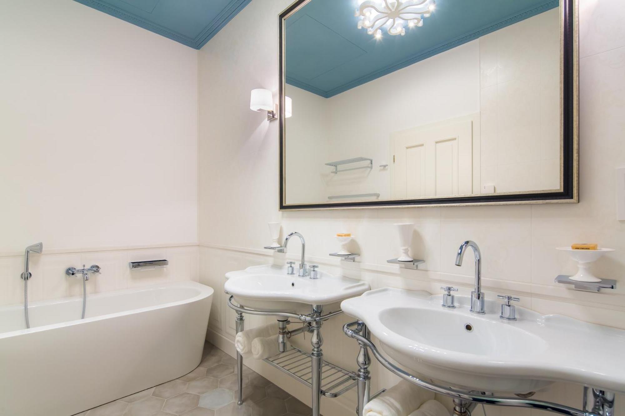 Rubin Luxury Apartments (Adults Only) Karlovy Vary Camera foto